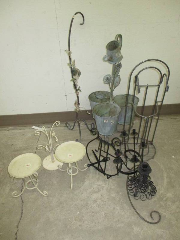 lot 99 image: planters, cookbook gholder and garden dcor