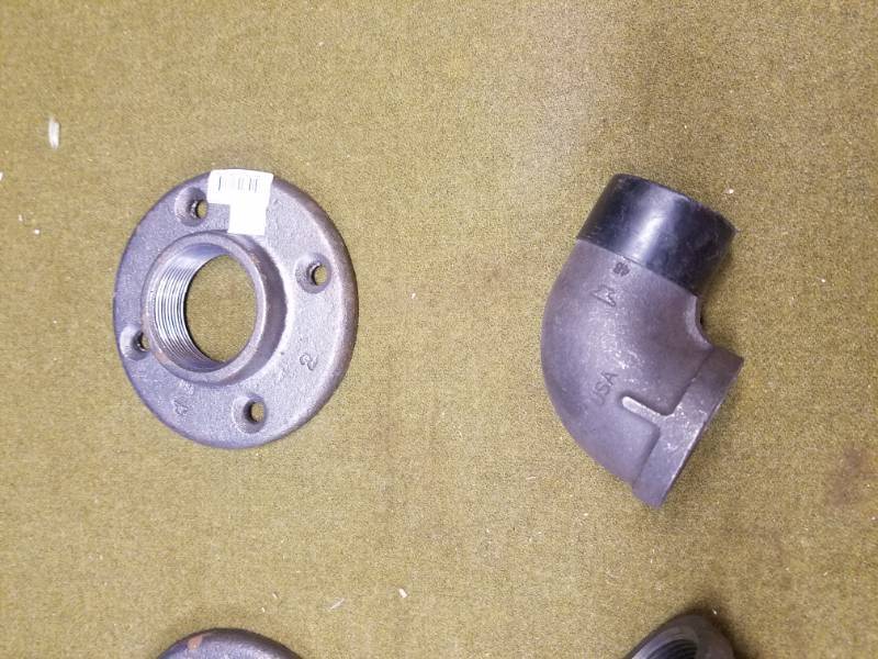 Elbows & Flanges