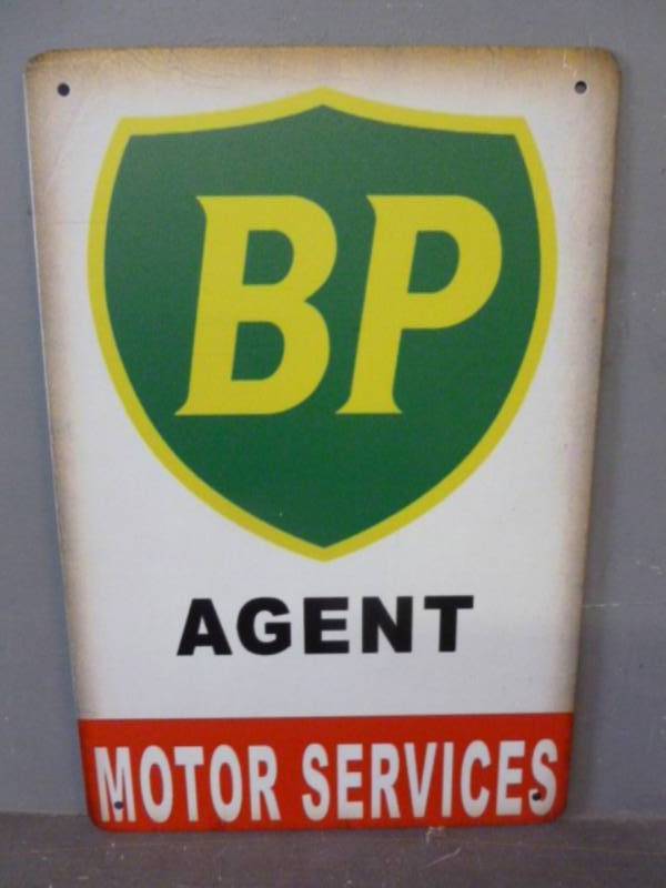 lot 21 image: Sign