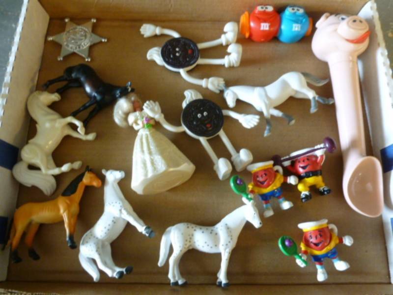 lot 26 image: Collectible
