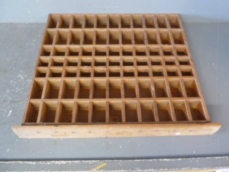 lot 126 image: Vintage Printers Drawer