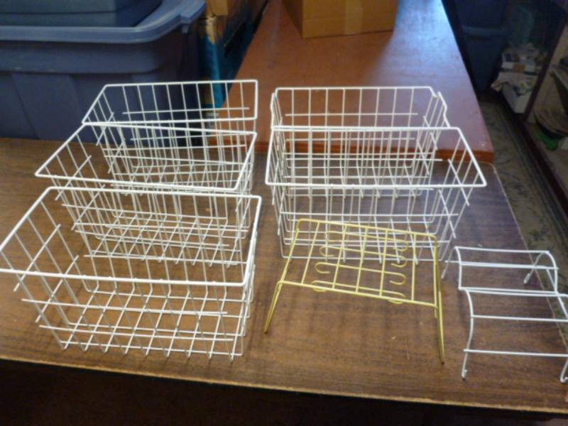 lot 246 image: Wire Baskets