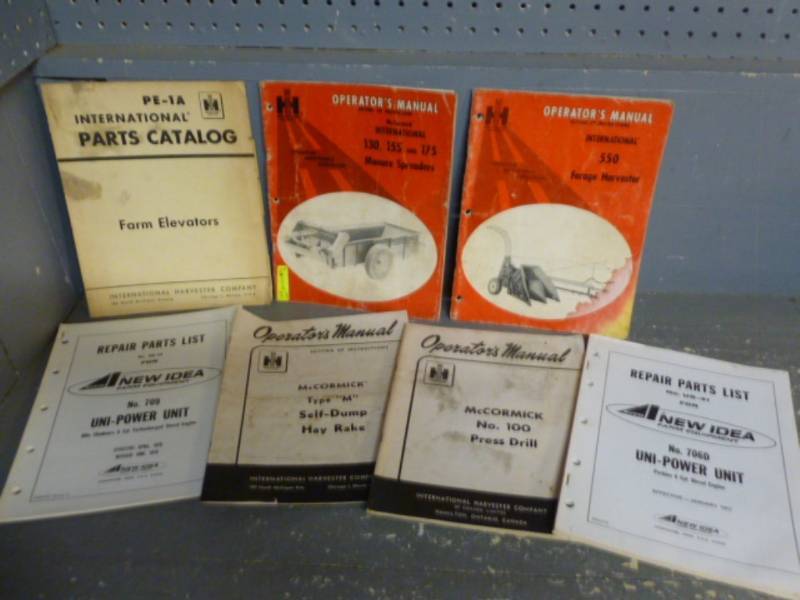 lot 286 image: Vintage Manuals