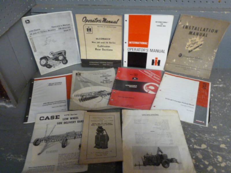 lot 287 image: Vintage Manuals