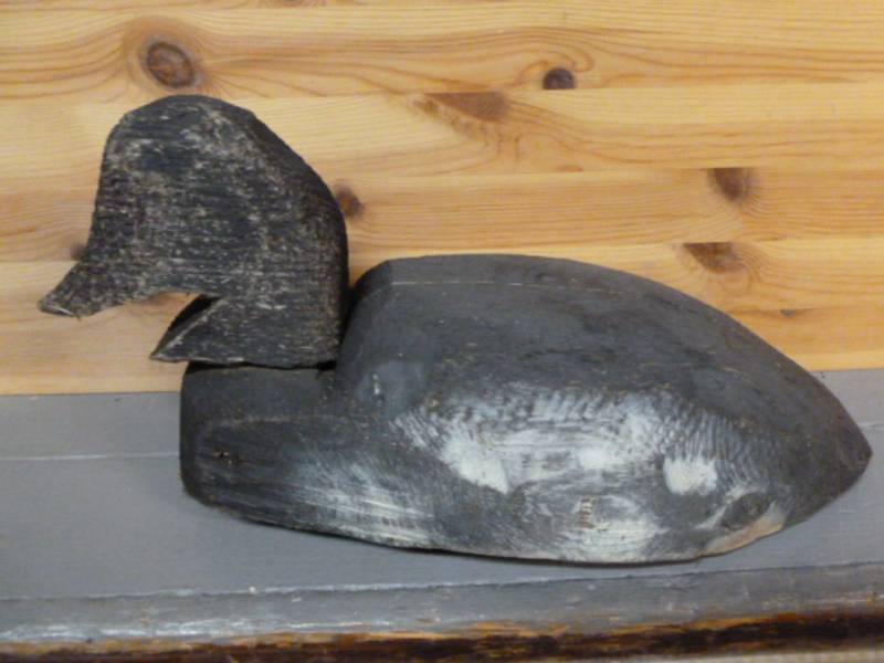 lot 291 image: Wooden Duck Decoy