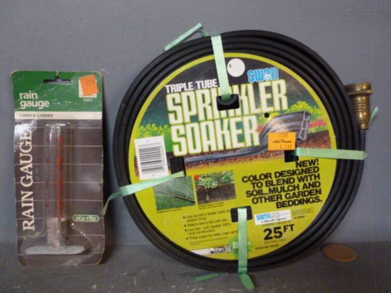 lot 299 image: New Soaker Hose