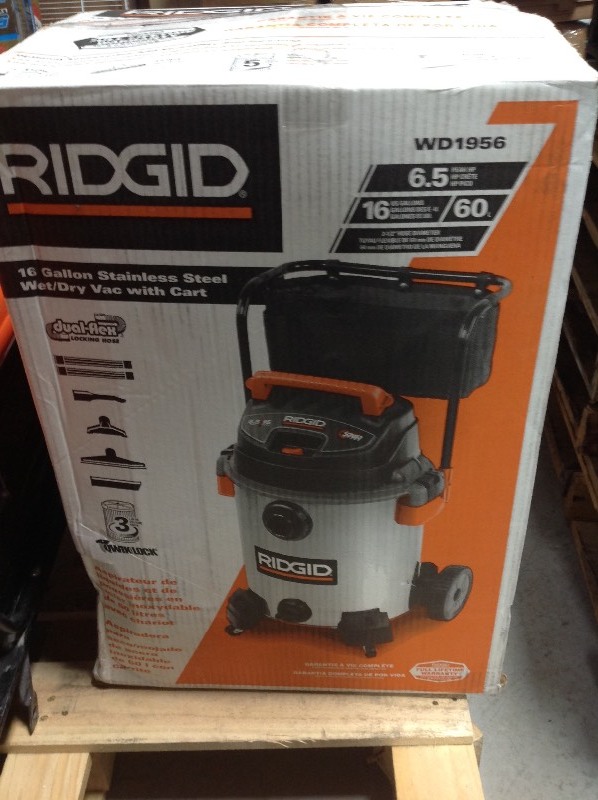 RIDGID 16 Gal. 6.5-Peak HP Stainless Steel Wet Dry Vac in good conditions