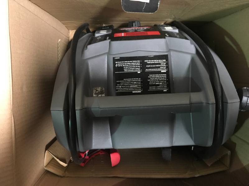 Schumacher Battery Extender 12-Volt, 1,200 Amp Battery Jump Starter USED in good condition