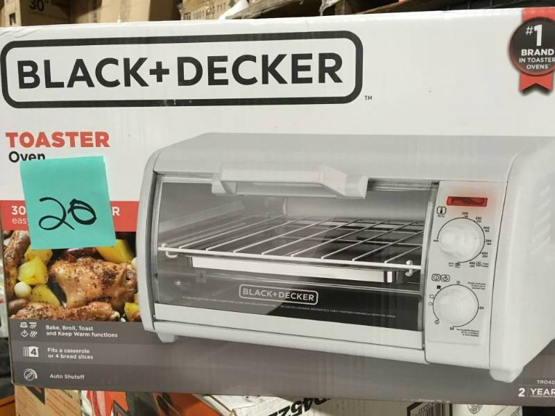 BLACK & DECKER 4-Slice White Toaster Oven with Auto Shut-Off at