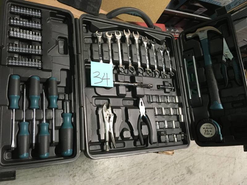ANVIL 38 in. Drive SAE and Metric Homeowners Tool Set (137-Piece) not used