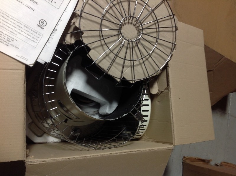 DuraHeat 23,800 BTU Indoor Kerosene Portable Heater in working conditions