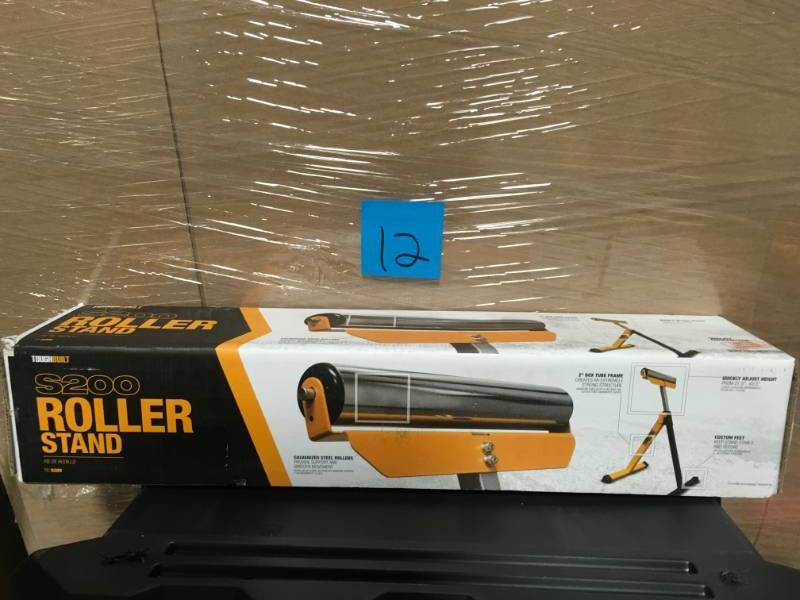 TOUGHBUILT Roller Stand  in like new condition