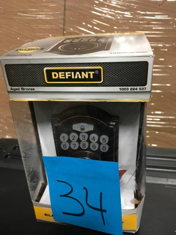 Defiant Castle Aged Bronze Single Cylinder Electronic Keypad Deadbolt  in like new condition
