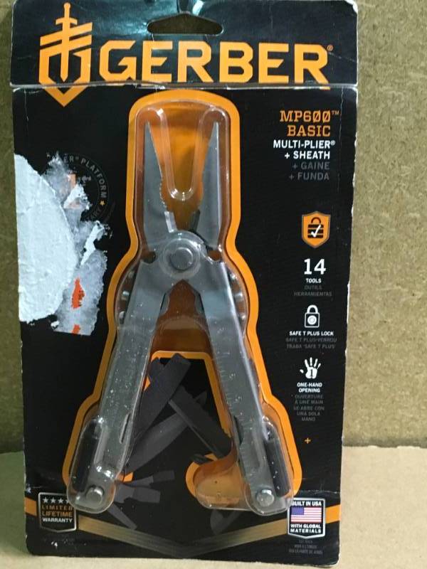 Gerber 07530 Stainless Needlenose Needle Nose Multi-Plier 600 Tool Knife  in like new condition