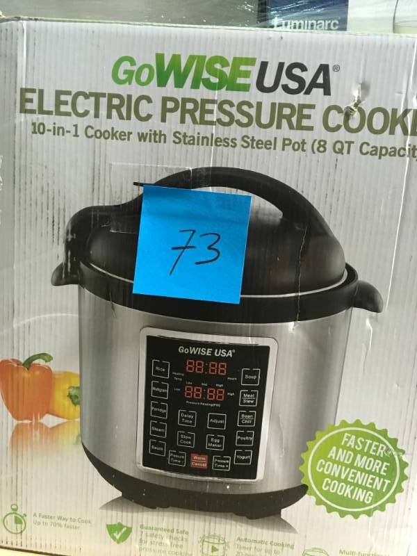 GoWISE USA 8 Qt. Electric Pressure Cooker with 12-Presets  in like new condition