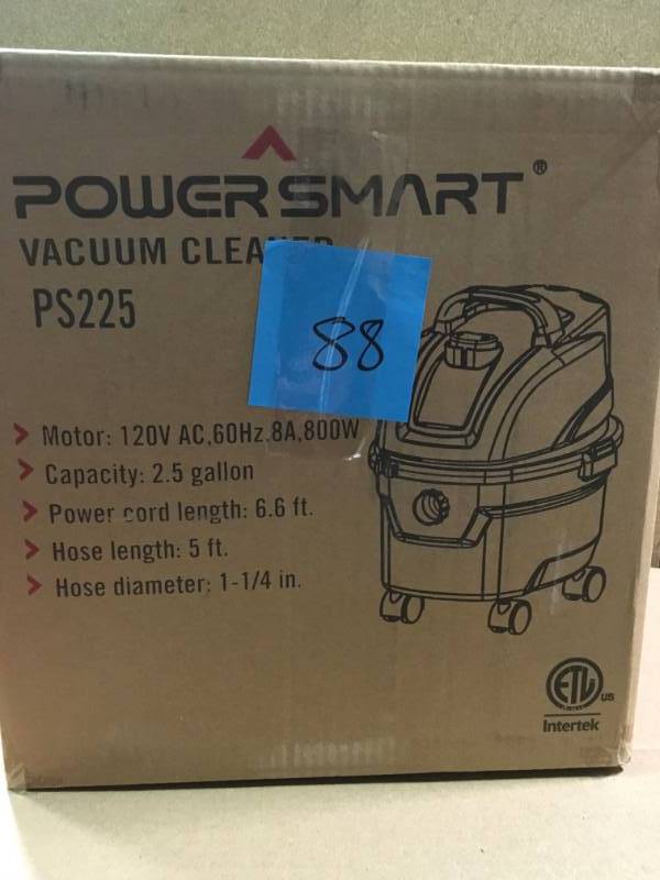 PowerSmart 2.5 Gal. Portable WetDry Vac  in like new condition