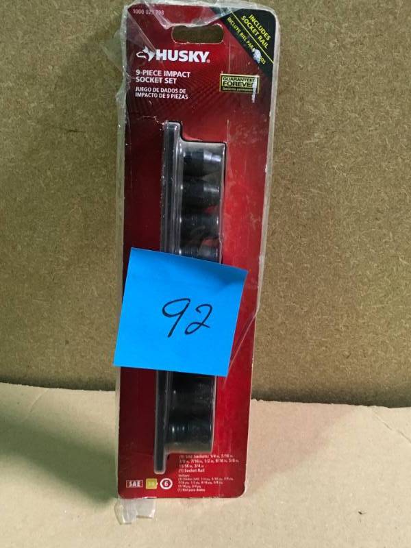 Husky 38 in. Drive Standard SAE Impact Socket Set (9-Piece)  in like new condition