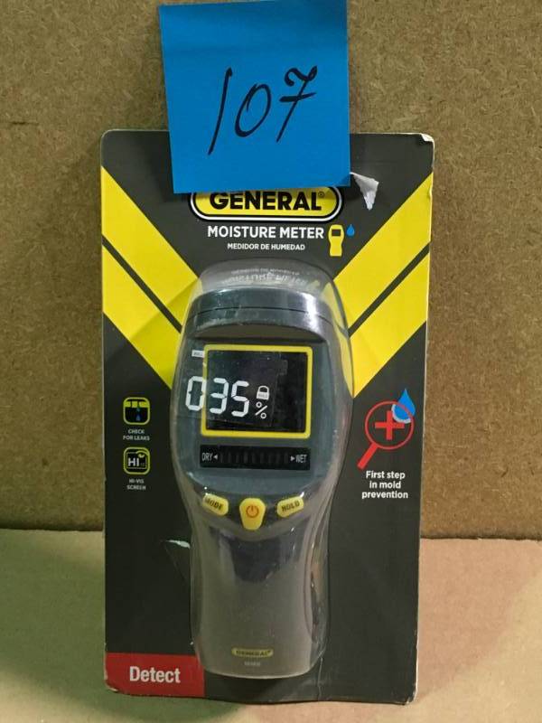 General Tools Professional Digital Pinless Moisture Meter with Backlit LCD  in like new condition