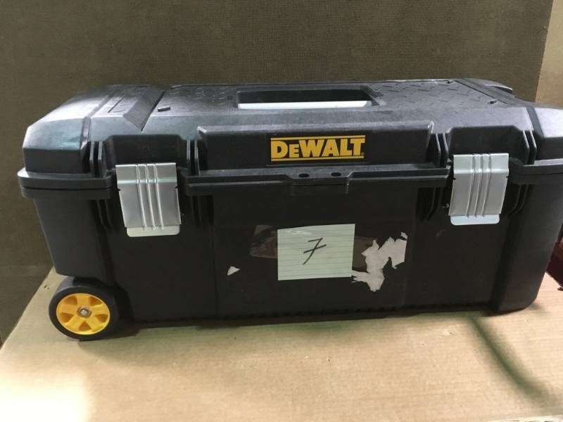 lot 7 image: DEWALT 28 in. 12 Gal. Mobile Tool Box  in like new condition