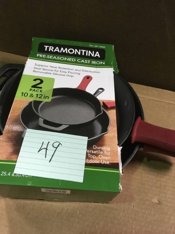 lot 49 image: Tramontina 2 Piece Cast Iron Skillets Skillet - 1136435 not used
