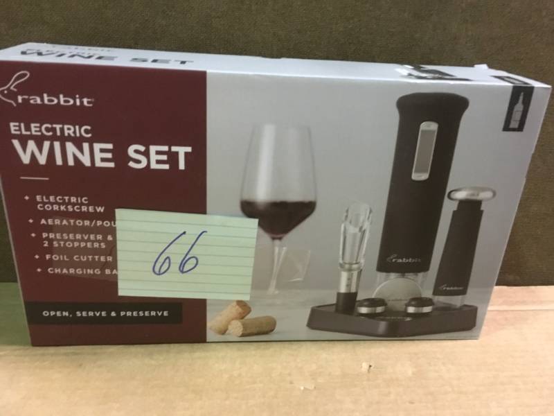 lot 66 image: Rabbit 5-piece Electric Wine Opener Set in good condition