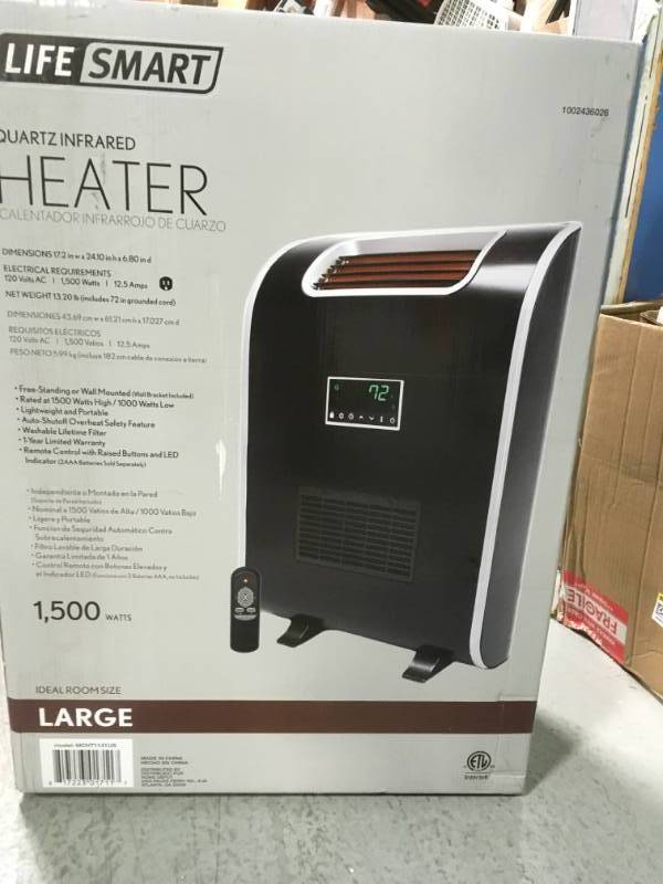 lot 81 image: Lifesmart 6-Element SlimLine Heater Unit with Smart Boost Technology  in like new condition