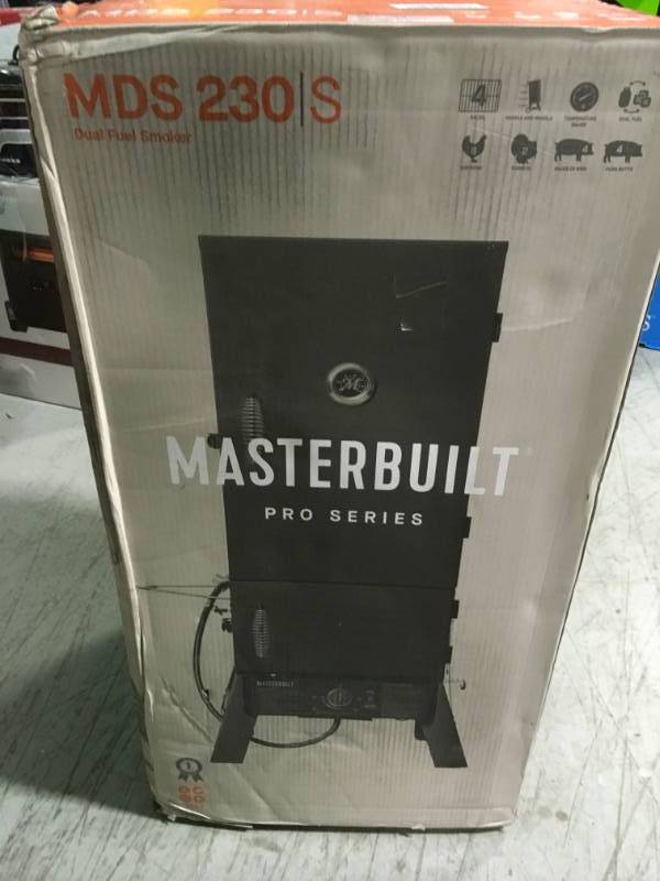 lot 84 image: Masterbuilt Pro MDS 230S Dual Fuel Smoker  in like new condition