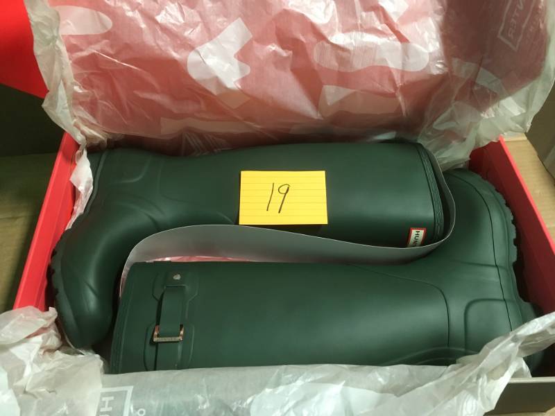 Hunter Womens Original Tall Wellington Boots - Green Sz 9 not used