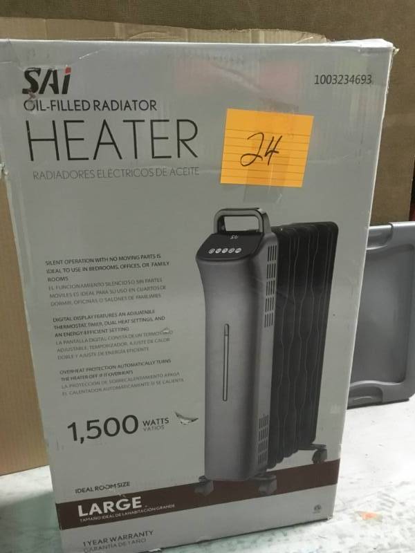 SAI 1,500-Watt Digital Eco-Fin Oil-Filled Radiator with 7-Fins  in like new condition