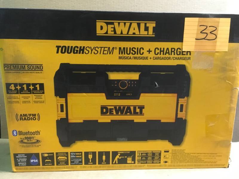DEWALT ToughSystem 14-12 in. Portable and Stackable RadioDigital Music Player with Bluetooth missing cord in working conditions Tool ONLY