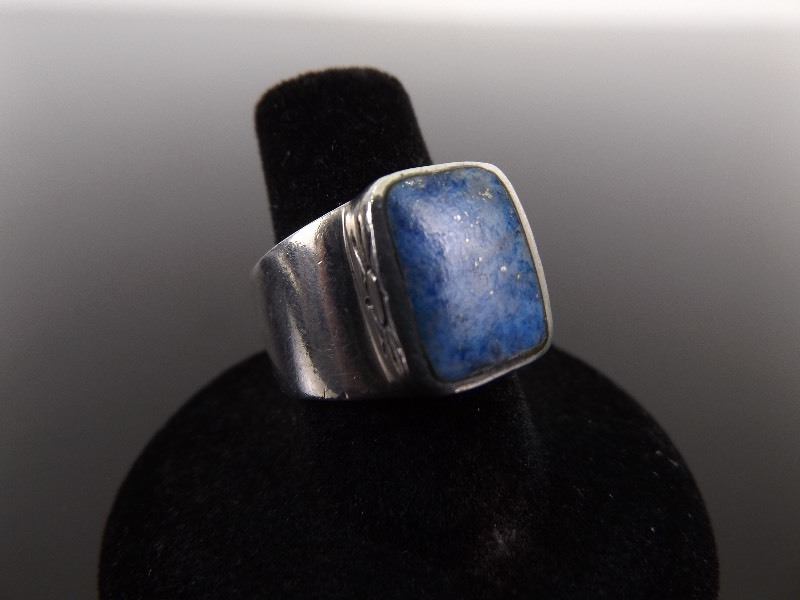 lot 6 image: .925 Sterling Silver Inlayed Lapis Lazuli Sunburst Ring Size 7