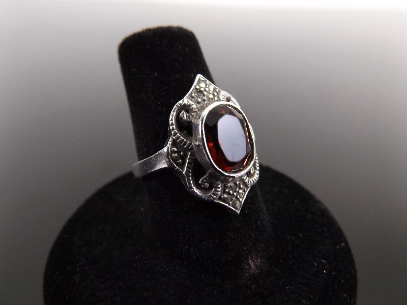 lot 15 image: .925 Sterling Silver Art Nouveau Faceted Red Garnet Ring Size 6
