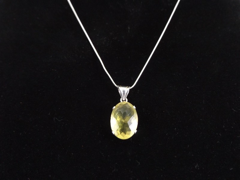 lot 38 image: .925 Sterling Silver Faceted Citrine Crystal Pendant Necklace