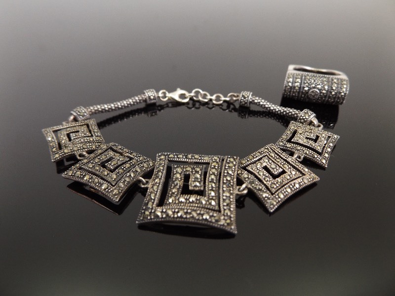 lot 46 image: .925 Sterling Silver Art Nouveau Bracelet and Ring Set