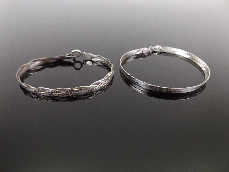 lot 71 image: 2 - .925 Sterling Silver Bracelets