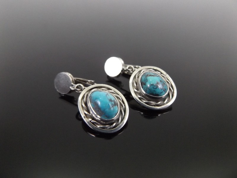 lot 85 image: .925 Sterling Silver Turquoise Cabochon Earrings