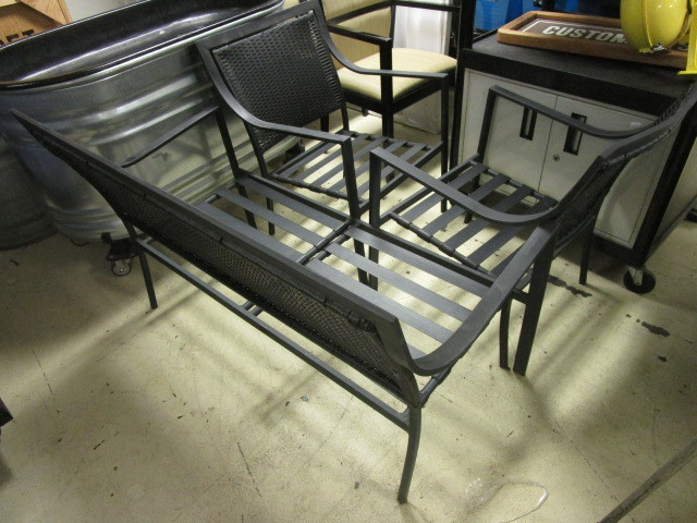 PATIO SET