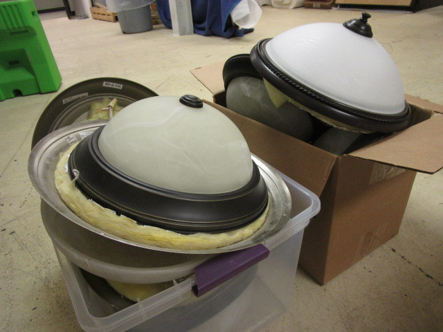 FLUSH MOUNT LIGHT FIXTURES