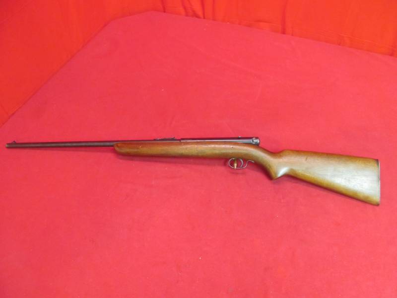 lot 7 image: Firearm