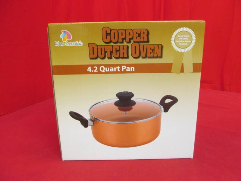 lot 23 image: Copper Dutch oven