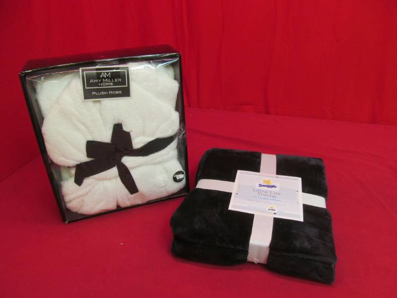 lot 36 image: robe, snuggle throw