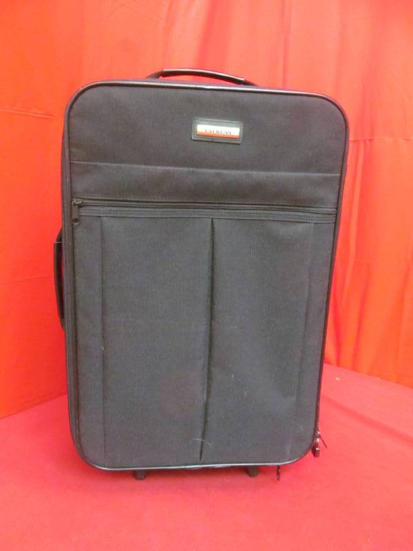 lot 39 image: Express suitcase