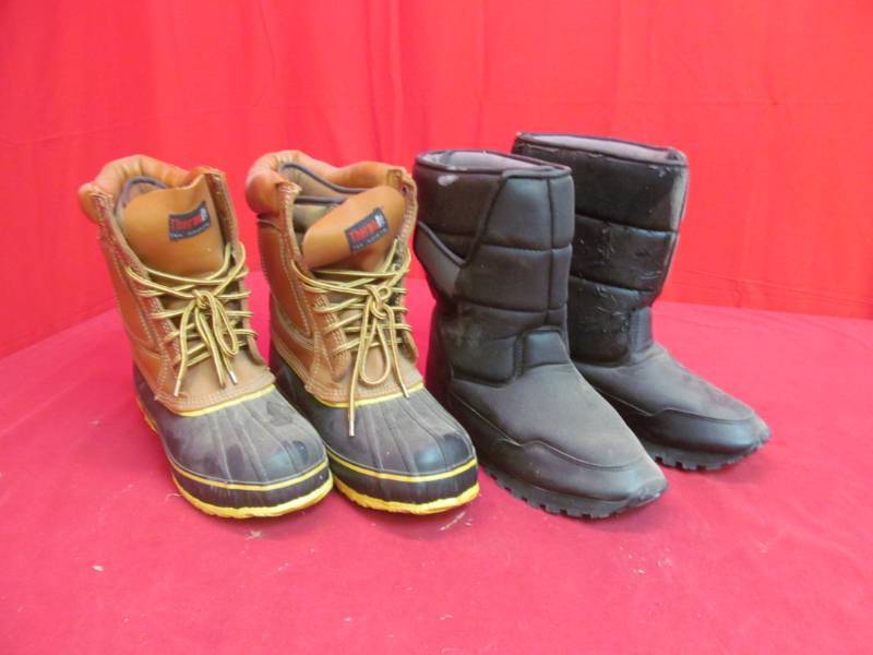 lot 109 image: boots