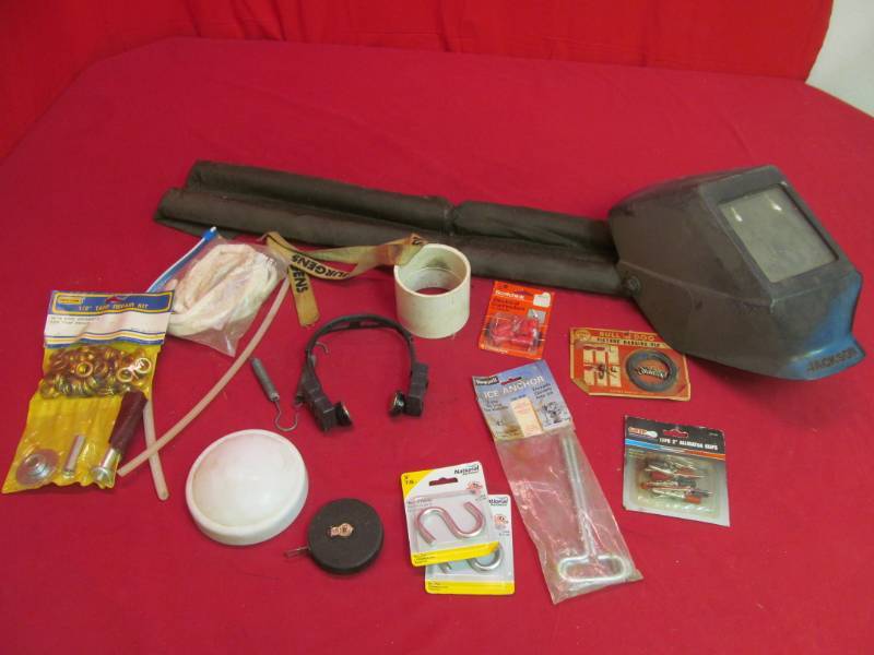 lot 141 image: shop equipment