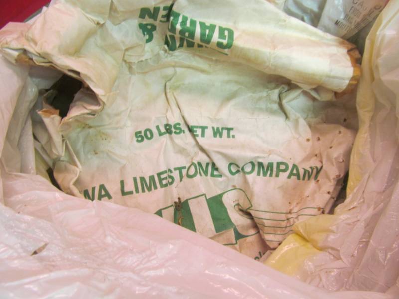 lot 162 image: Limestone powder