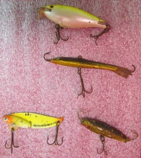 lot 177 image: vintage fishing tackle