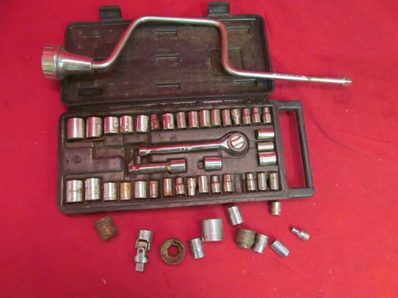 lot 243 image: Craftsman ratchet set