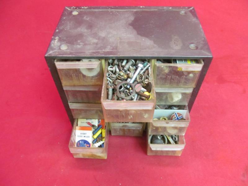 lot 280 image: metal organizer