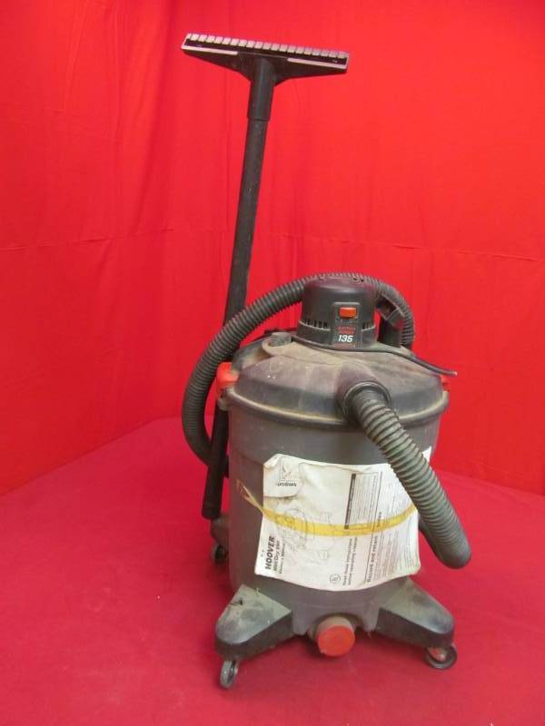 lot 281 image: Hoover wetdry vac
