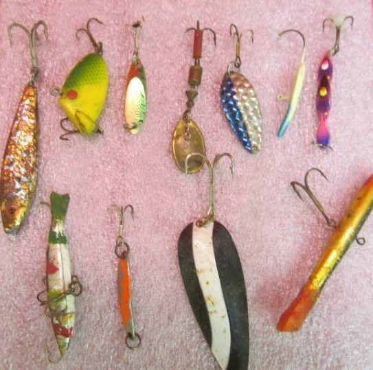 lot 313 image: vintage fishing tackle